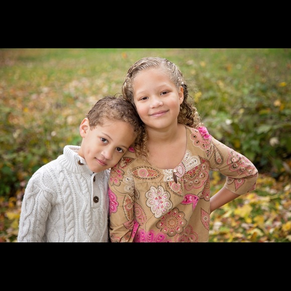 Meet your Posher, Stephanie - Picture 2 of 3